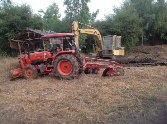 ขาย รถไถนั้งขับ คูโบต้า L-15แรงสภาพดี. มาก พร้อมใช้งาน 29,000 B-