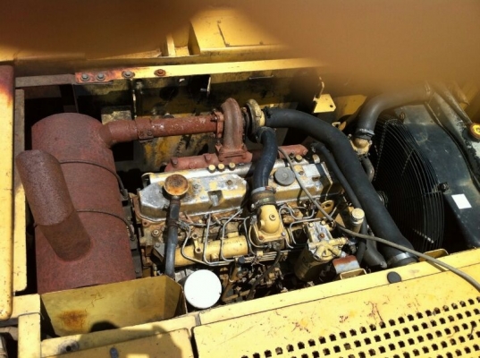 รถแบคโฮ CAT  320C    ( รถทำงาน 9,xxx ซม. )  สนใจติดต่อ 081 - 6079515