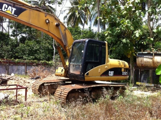 รถแบคโฮ CAT  320C    ( รถทำงาน 9,xxx ซม. )  สนใจติดต่อ 081 - 6079515