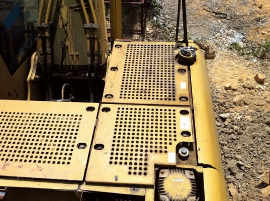 รถแบคโฮ CAT  320C    ( รถทำงาน 9,xxx ซม. )  สนใจติดต่อ 081 - 6079515