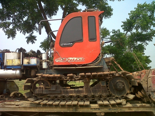 ขายรถปั่นตืนตะขาบ เครื่อง HINO 195เทอร์โบ สภาพสวยพร้อมใช้ ราคาต่อรองได้ ติดต่อได้ที่คุณ อ๊อฟ พิจิตร 086-737-9991 ขายรถปั่นตืนตะขาบ เครื่อง HINO 195เทอร์โบ สภาพสวยพร้อมใช้ ราคาต่อรองได้ ติดต่อได้ที่คุณ อ๊อฟ พิจิตร 086-737-9991