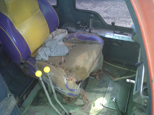 ขายรถปั่นตืนตะขาบ เครื่อง HINO 195เทอร์โบ สภาพสวยพร้อมใช้ ราคาต่อรองได้ ติดต่อได้ที่คุณ อ๊อฟ พิจิตร 086-737-9991 ขายรถปั่นตืนตะขาบ เครื่อง HINO 195เทอร์โบ สภาพสวยพร้อมใช้ ราคาต่อรองได้ ติดต่อได้ที่คุณ อ๊อฟ พิจิตร 086-737-9991