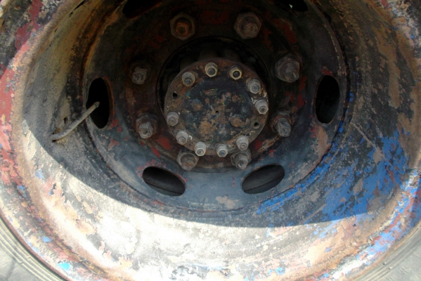 ขายด่วนรถสิบล้อดรั้มหัวยาวเครืองEH700เพลาเจเพลาโบจี้ใหญ่