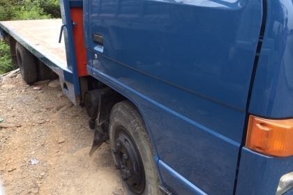 ขายISUZU NPR59PU5M ปี38 เครื่อง 4BD1 115แรงยาว5เมตร พื้นเรียบ เป็นเหล็กครับ รถห้างแท้ พร้อมใช้