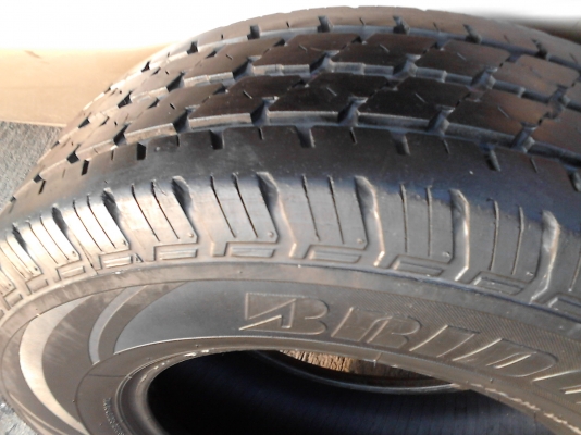 BRIDGE STONE LEO677 195R14  TEL.081-427-3941