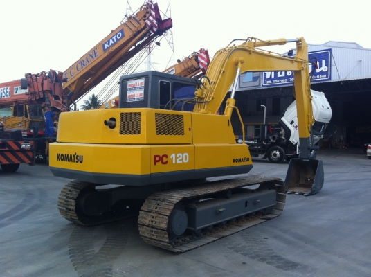 Komatsu PC120-3 สภาพดี 6,000 กว่าชั่วโมง Komatsu PC120-3 สภาพดี 6,000 กว่าชั่วโมง