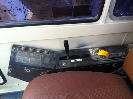 Komatsu PC120-3 สภาพดี 6,000 กว่าชั่วโมง Komatsu PC120-3 สภาพดี 6,000 กว่าชั่วโมง