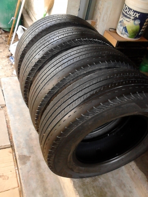 BRIDGESTONE DURAVIS R611      TEL.081-427-3941