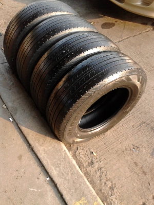 BRIDGESTONE DURAVIS R611      TEL.081-427-3941