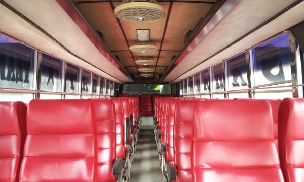 ขายรถทัวร์ พัดลมยาว 12 ม สภาพพร้อมวิ่ง ยางใหม่ เครื่องดี นิสสันเบรคแห้ง คลาสซีฮีโน่ เครื่องท้าย 230 ภายในสวย ราคา500000 สนใจโทรต่อรองราคาได้ครับ โทร 0883450391-0898495511 ขายรถทัวร์ พัดลมยาว 12 ม สภาพพร้อมวิ่ง ยางใหม่ เครื่องดี นิสสันเบรคแห้ง คลาสซีฮีโน่ เครื่องท้าย 230 ภายในสวย ราคา500000 สนใจโทรต่อรองราคาได้ครับ โทร 0883450391-0898495511