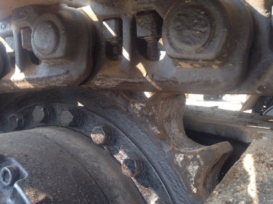 ขายรถแมคโคร KATO V2 สภาพพร้อมใช้ สนใจติดต่อ บอย 085-156-2314