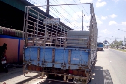 ขาย ISUZU NRR ประกอบนอกทั้งคัน เครื่อง 6HH1 195แรง  EURO2 รถสูง 1.80เมตร ยาว5เมตร