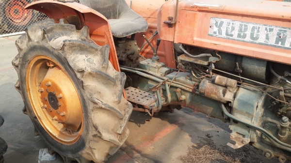 ขายรถไถเล็ก L2400 ราคาถูก