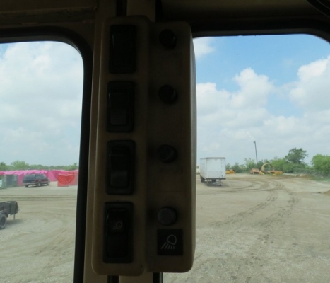 ขายด่วน!!! รถเกรด CATERPILLAR รุ่น 140H ซีเรียล 2ZK02148 ราคาพิเศษ ต่อรองราคาได้ นำเข้าจากญี่ปุ่น ขายด่วน!!! รถเกรด CATERPILLAR รุ่น 140H ซีเรียล 2ZK02148 ราคาพิเศษ ต่อรองราคาได้ นำเข้าจากญี่ปุ่น