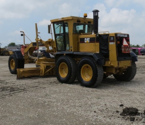 ขายด่วน!!! รถเกรด CATERPILLAR รุ่น 140H ซีเรียล 2ZK02148 ราคาพิเศษ ต่อรองราคาได้ นำเข้าจากญี่ปุ่น ขายด่วน!!! รถเกรด CATERPILLAR รุ่น 140H ซีเรียล 2ZK02148 ราคาพิเศษ ต่อรองราคาได้ นำเข้าจากญี่ปุ่น