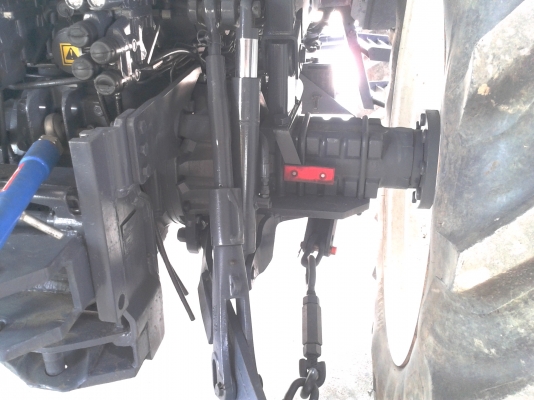 ขายรถไถฟอร์ด  FORD  NEWHOLLAND  8340  4WD