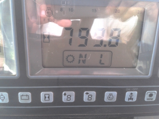 ขายรถไถฟอร์ด  FORD  NEWHOLLAND  8340  4WD