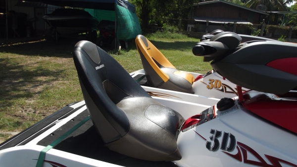 ขาย seadoo 3d ปี 04,05 ลำละ 135,000 บาท ขาย seadoo 3d ปี 04,05 ลำละ 135,000 บาท