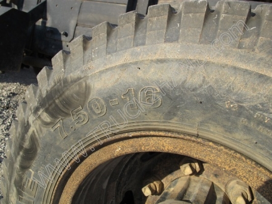 รถบรรทุก 6 ล้อดั๊มพ์ ยี่ห้อ HINO   121 แรงม้า // มีภาพ VDO ประกอบ