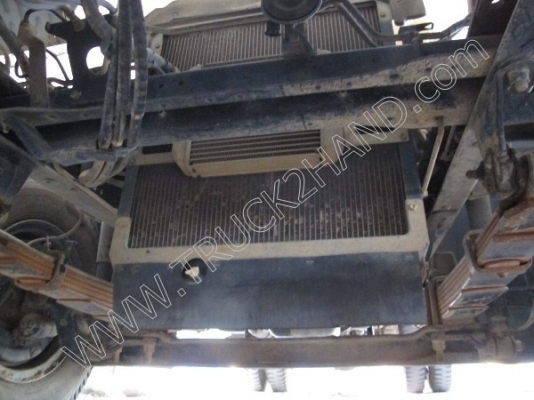 รถบรรทุก 6 ล้อติดเครน ยี่ห้อ HINO 121 แรงม้า