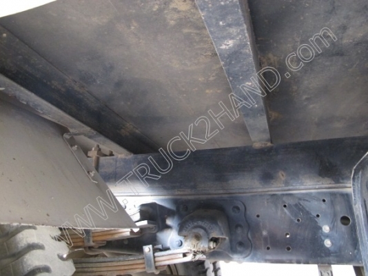 รถบรรทุก 6 ล้อติดเครน ยี่ห้อ HINO 121 แรงม้า