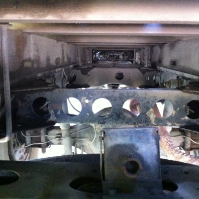 ขาย 6 ล้อ NPR 57L   ยาว. 4.30 ม.สภาพสวย ราคา 320,000