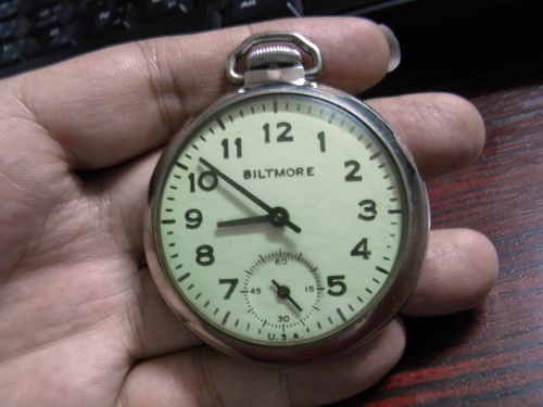 25ก.พ.((น้าเล็ก)) นำเสนอนาฬิกาข้อมือ 25ก.พ.((น้าเล็ก)) นำเสนอนาฬิกาข้อมือ