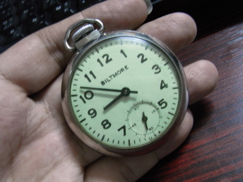 25ก.พ.((น้าเล็ก)) นำเสนอนาฬิกาข้อมือ 25ก.พ.((น้าเล็ก)) นำเสนอนาฬิกาข้อมือ