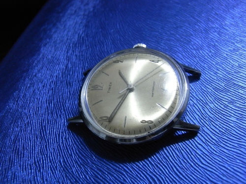 25ก.พ.((น้าเล็ก)) นำเสนอนาฬิกาข้อมือ 25ก.พ.((น้าเล็ก)) นำเสนอนาฬิกาข้อมือ