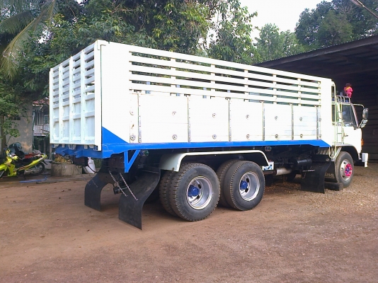 ขายด่วน HINO F18 เดิมทั้งคัน 2 เพลา ดั้มกะบะเนียม