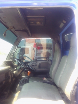 4 ล้อ *ป้ายเล็ก*   Isuzu  NKR  ยูโร2.  *ไม่ติดเวลา* 120แรงม้า ( เอกสาร พร้อมโอน )*รถสวย สภาพพร้อมใช้งาน*