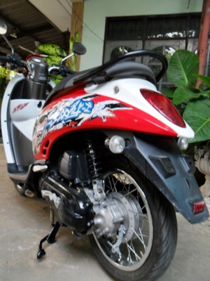 Honda scoopy I สีแดงดำปี 55 วิ่งน้อยเครื่องดีสีสดด