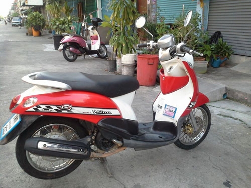 Fino ปี 52 สีแดง รถสวยมาก เดิมๆๆเครื่องเงียบกริบ เอกสารครบ