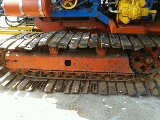 ขายรถเกี่ยวชาญเจริญอุ้ม 2.2 ตัวเดิน10 ปั้มไดกิ้นคู่ เครื่องISUZU 270แรง ขายรถเกี่ยวชาญเจริญอุ้ม 2.2 ตัวเดิน10 ปั้มไดกิ้นคู่ เครื่องISUZU 270แรง