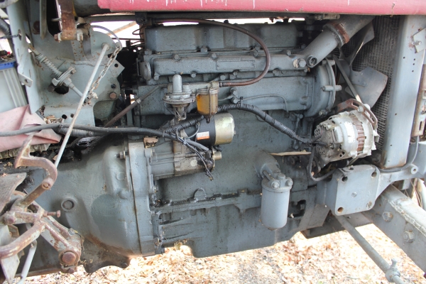 รถไถ แมสซี่ 165