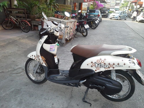 Fino ปี 55 เกย์แยก หัวฉีด รถสวยมาก เหมือนมือ1 วิ่ง 7,000 กม.เครื่องกริ๊บๆ