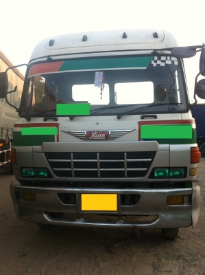 ขายดาวน์หัวลาก 135,000 Hino 285 แรง ปี 69