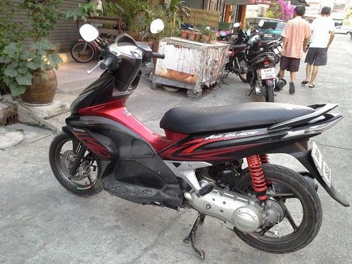 Honda แอร์เบลด ปี 51 ตัวท็อป ล้อแม็ค สีดำ แดง รถสวย เครื่องเดิมแน่นๆ ไม่หลวม ไม่หอน ทดลองขับได้จ้า Honda แอร์เบลด ปี 51 ตัวท็อป ล้อแม็ค สีดำ แดง รถสวย เครื่องเดิมแน่นๆ ไม่หลวม ไม่หอน ทดลองขับได้จ้า