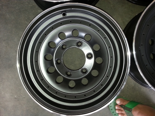 ขายแม็กลายหยดน้ำขอบ 15×7 อ็อฟ20 ขายแม็กลายหยดน้ำขอบ 15×7 อ็อฟ20