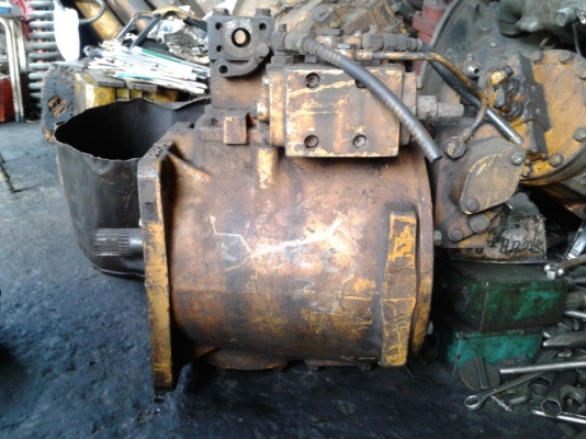 ปั้มไฮโดรลิคโคมัทสุ PC650 (เทียบเท่า PC200-2) ปั้มไฮโดรลิคโคมัทสุ PC650 (เทียบเท่า PC200-2)