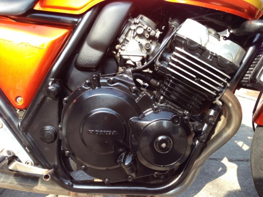 ต้ำพระราม2ขาย HONDA CB400ปี95 อินวอยสรรพสามิตรแท้ๆ สภาพพร้อมใช้ สีสวยส้มเกร็ด