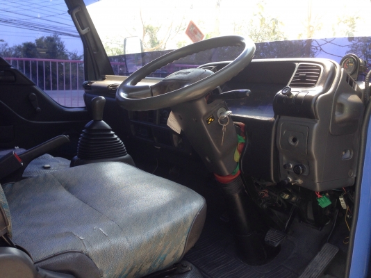 มาอีกแล้วครับ6ล้อ ตู้เย็นยาว5.50เมตร สวยพร้อมใช้ครับ