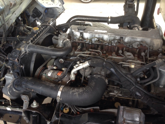 มาอีกแล้วครับ6ล้อ ตู้เย็นยาว5.50เมตร สวยพร้อมใช้ครับ