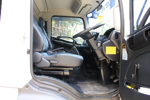 ขาย HinoFC9 S500 ปี 2555 ยาว 4.50 ต้นปีคับ เจ้าของขายเองคับ คุ้มๆๆ