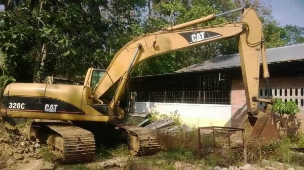 ขายด่วน!!!CAT 320C รถสวยพร้อมใช้งานค่ะ ขายด่วน!!!CAT 320C รถสวยพร้อมใช้งานค่ะ