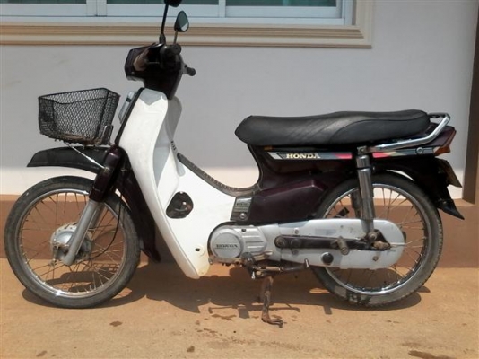 ขายดรีมตูดเป็ดหรือโฉมคุรุสภาทะเบียนพร้อมโอนภาษีขาดเกิน 3 ปี ขาย 9900 บาท