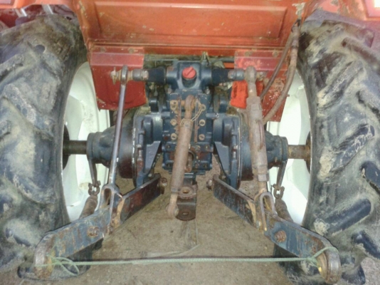 ขายรถไถ KUBOTA L1-20  2เพลา  20 แรง  เครื่องยนต์ไดเร็ก 3สูบ