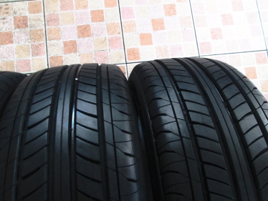 ขายยาง FALKEN 195-55-15 ปี13 ใช้น้อย (1ชุด)