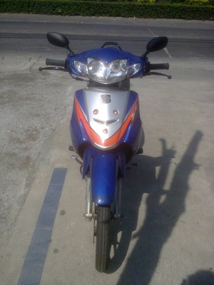 SUSUKI  SUPPER BEST 125  เครื่องดีแน่นๆ 4 จังหวะ มีครัช ออกตัวดี  ประหยัดน้ำมัน  แมกเดิม ไฟดี ภาษีไม่ขาด  เอกสารครบ  ชื่อผม