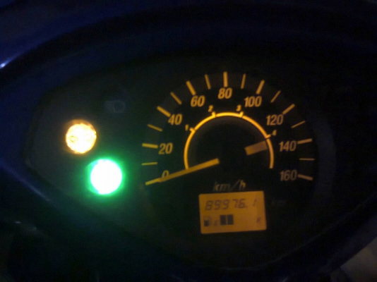 SUSUKI  SUPPER BEST 125  เครื่องดีแน่นๆ 4 จังหวะ มีครัช ออกตัวดี  ประหยัดน้ำมัน  แมกเดิม ไฟดี ภาษีไม่ขาด  เอกสารครบ  ชื่อผม